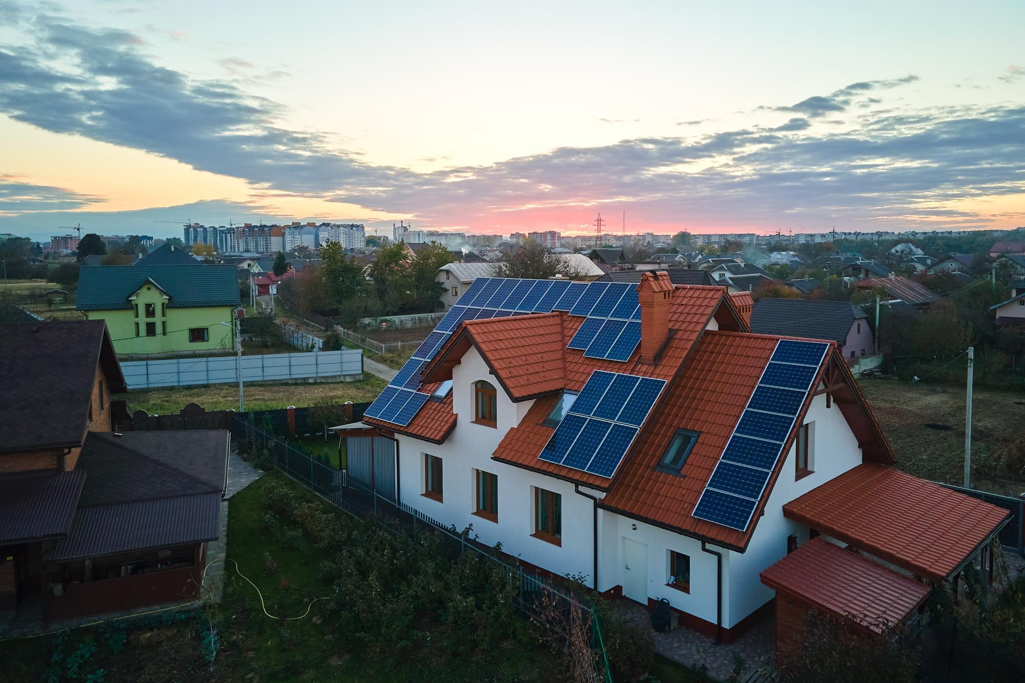 Spółdzielnie energetyczne w Polsce - dlaczego to najbardziej opłacalny model energii obywatelskiej?